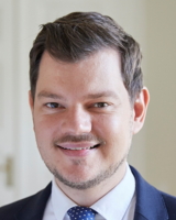 Dr. Sebastian Binder