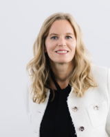 Dr. Hellen Schilling