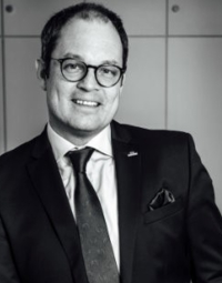 Dr. Christoph Deneke