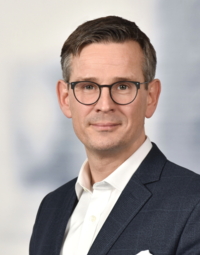 Dr. Robert Tobias