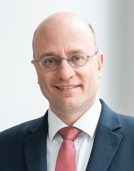Dr. Winfried Richardt