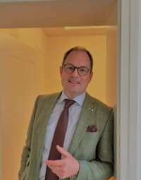 Dr. Christoph Deneke