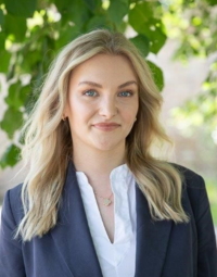 Dr. Christina Meyer