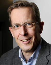 Dr. Jens Tiedemann