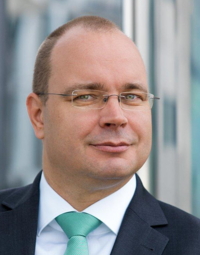 Dr. Ingo Heuel