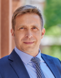 Prof. Dr. Tobias Just