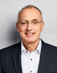 Dr. Andreas Beck