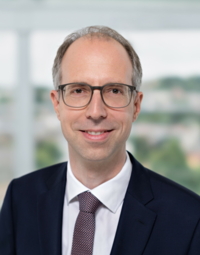 Dr. Jochen Bernhard