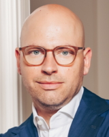 Dr. Johannes Corsten