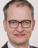 Dr. Claus Ritzer